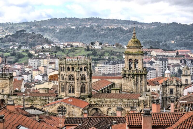 Ourense: ¡¡NEW!! Private Walking Tour with Guide - Key Points