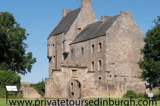 Outlander Blood of my Blood 3 location day tours from Edinburgh - FAQ
