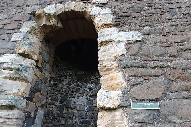 Outlander Tour - Key Points