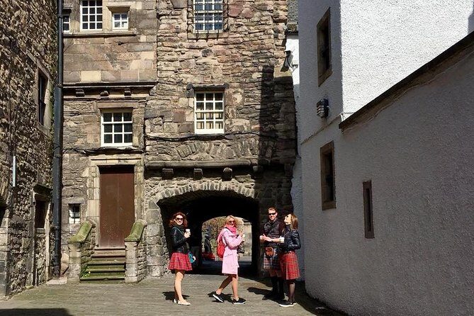 Outlander Walking Tour of Edinburgh's Old Town - FAQ