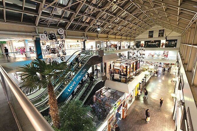 Outlet Serravalle o FoxTown Con Autista Privato Da Milano - The Sum Up