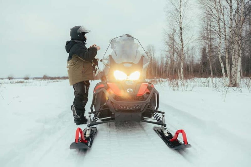 Överkalix - Lapland : Snowmobile Safari with Lunch and fika - Exploring the Full-Day Snowmobile Safari