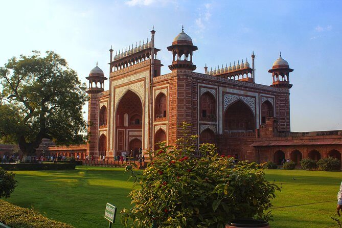 Overnight Taj Mahal Tour From Delhi By Car - What’s Included and What to Expect