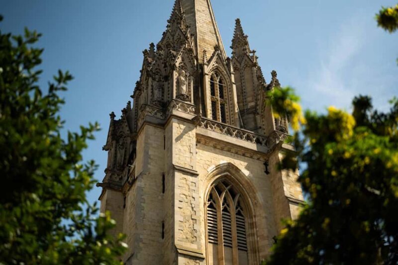 Oxford: Alumni-led Tour & Punt w/ New College Option - Key Points