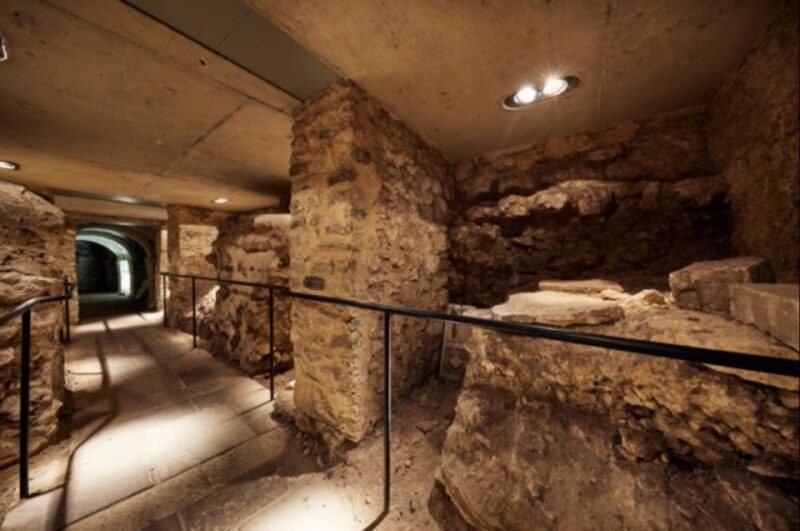 Oxford Castle and Prison: Guided Tour - Considerations for Visitors