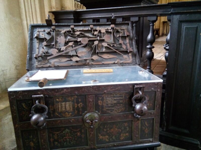 Oxford: Christ Church Harry Potter Film Locations Tour - Key Points