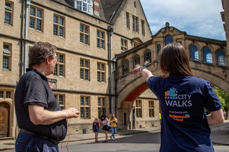 Oxford: City and Universities Express Tour & Audio Guide - Key Points