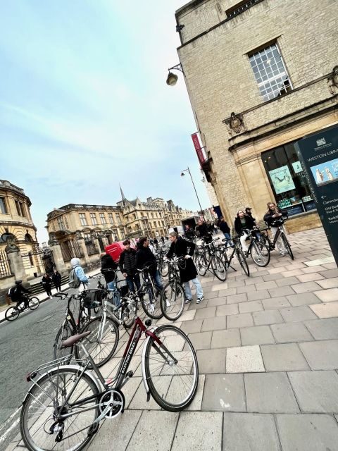 Oxford: City & University Tour with College entry included - A Practical Overview of the Oxford City & University Tour