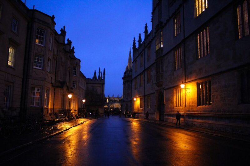 Oxford: Official Haunted Oxford Ghost Tour - The Practicalities: What You Need to Know