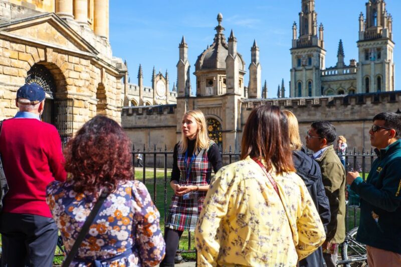 Oxford: Private Walking Tour with University Alumni Guide - Price vs. Experience