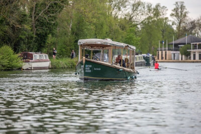 Oxford: River Cruise and 6-Course Tasting at The Folly - An In-Depth Look at the Experience
