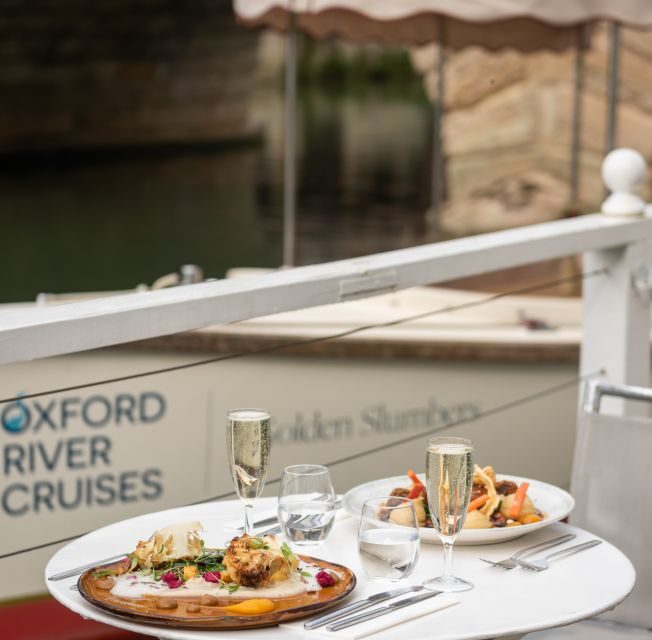 Oxford: River Cruise with 3-Course Meal - FAQ