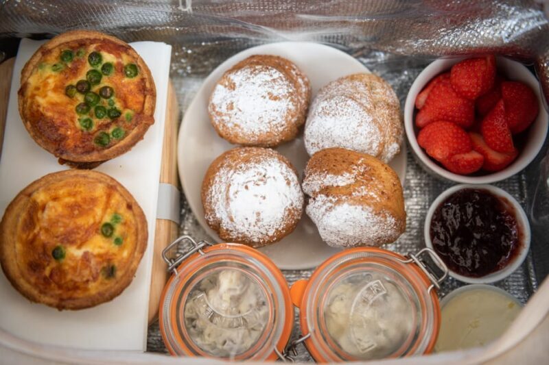 Oxford: Scenic Sightseeing Cruise with Gourmet Picnic - Oxford: Scenic Sightseeing Cruise with Gourmet Picnic