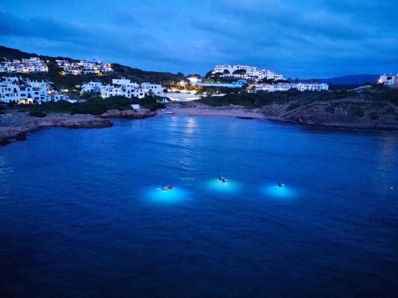 Paddle Surf with Led lights at sunset in Menorca - FAQ