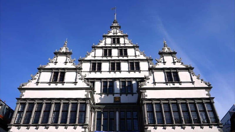 Paderborn: Express City Highlights Walk with a Local Guide - Exploring Paderborn: A Walk Through Time and Culture