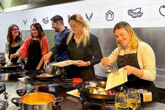 Paella Cooking Class, Wine Tasting & Central Market in Valencia - The Real Value of the Tour