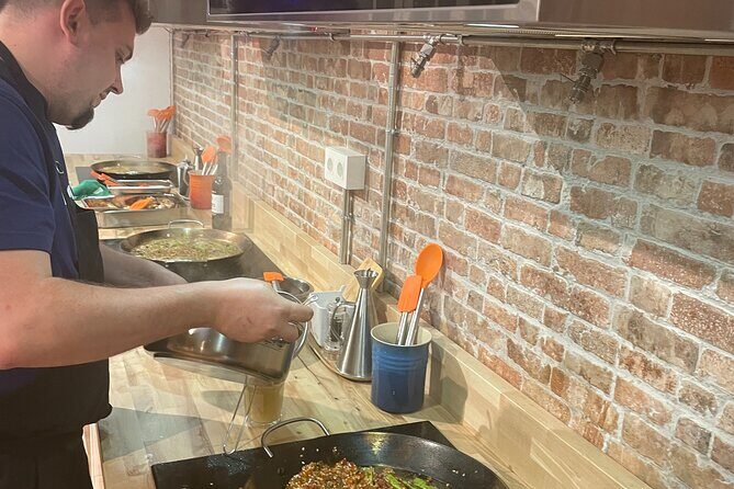 Paella Cooking Class (with Basque Sangria) in Bilbao - Who Should Consider This Tour?