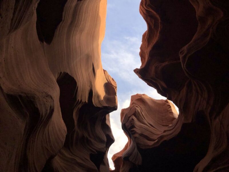 Page: Lower Antelope Canyon Tour with Trained Navajo Guide - Key Points