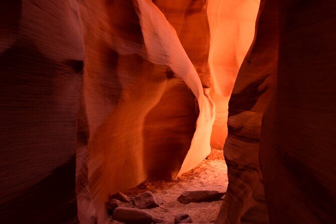 Page Secret Antelope Canyon - Arrival at Secret Canyon: An Intimate Walk into a Photographer’s Dream