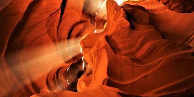 Page: Upper Antelope Canyon Entry Ticket and Luxury Van Tour - Accessibility and Practical Tips