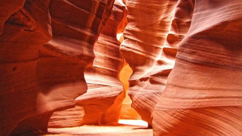Page: Upper Antelope Canyon Tour with Navajo Guide - Who is This Tour Best Suited For?
