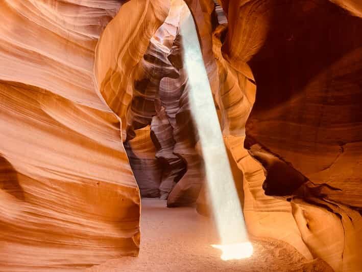 Page: Upper & Lower Antelope Canyon Guided Tour with Permit - What Makes This Tour Stand Out