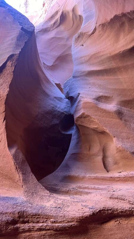 Page: Wind Canyon Tour with Navajo Guide - A Closer Look at the Wind Canyon Tour