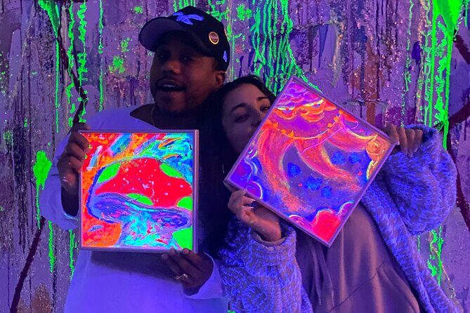 Paint-In-Dark Drawing Class in New York - What Is the Paint-In-Dark Drawing Class?