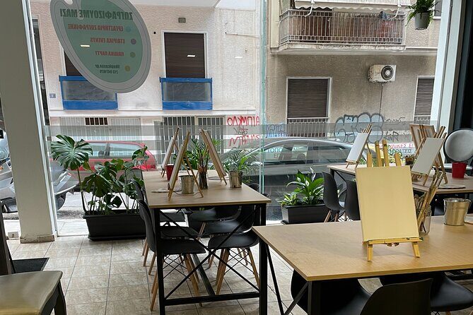 Paint & Sip in Athens - Group Dynamics & Booking