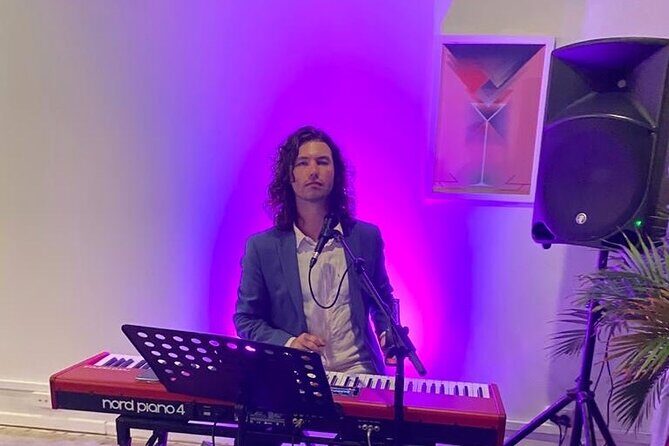 Painting Evenings in Byron Bay - Authentic Perspectives from Travelers