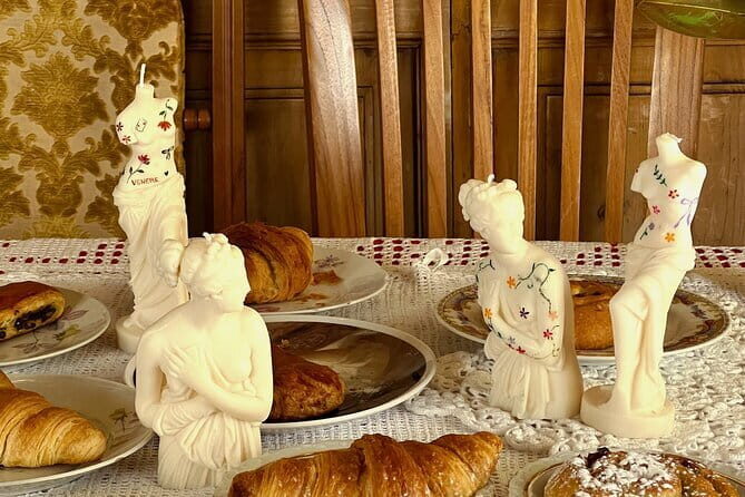 Painting Experience in Florence: Create Your Own Florentine Lily - What Reviewers Say