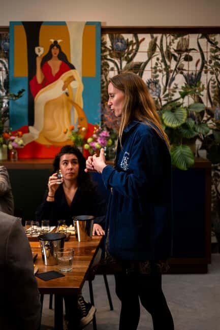 Pairing workshop in Paris: gin, whisky, and chocolate - Key Points