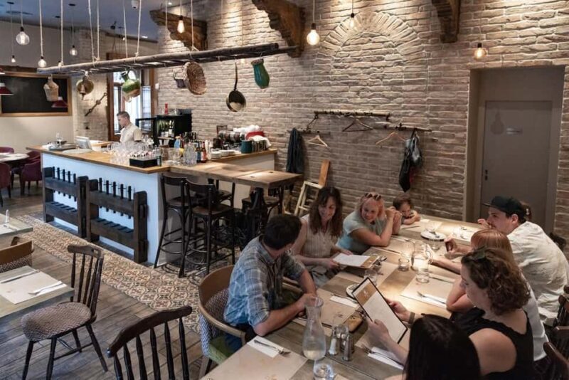 Palace District Evening Culinary, Wine, and History Walk - Who Should Consider This Tour?