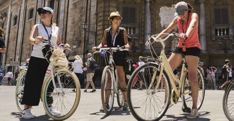 Palermo: Guided Bike Tour with Street Food Tasting - Meeting and Starting Off