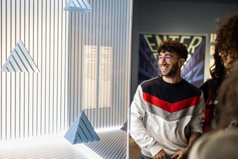 Palermo Museum of Illusions: an interactive experience for all ages - What to Expect at the Palermo Museum of Illusions