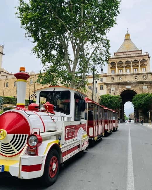Palermo: Tour of the historic center by little train - Key Points