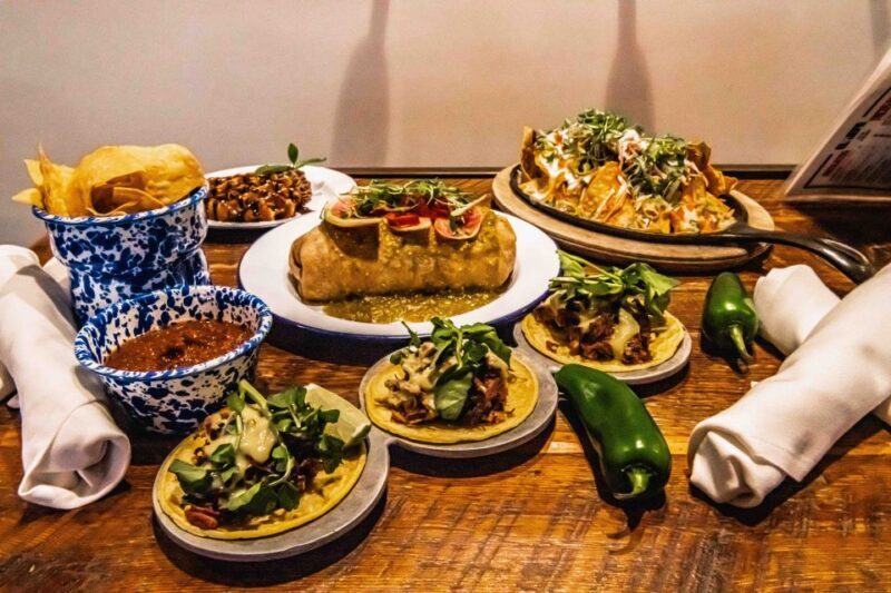 Palm Springs: Drag Show with Brunch - FAQs