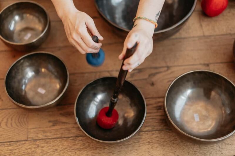 Palma de Mallorca: Candlelight Soundbath - Key Points