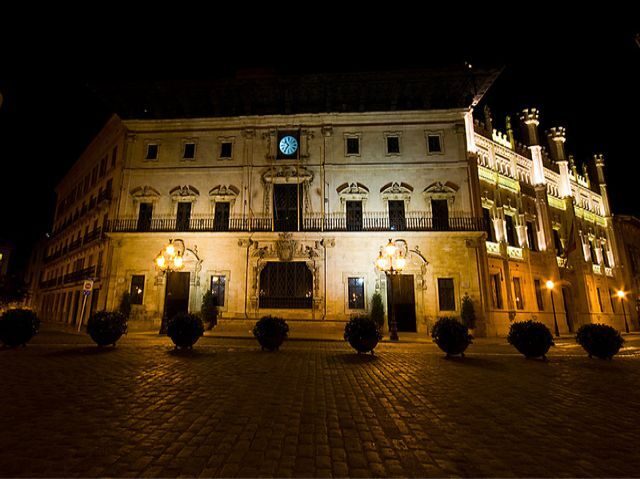 Palma de Mallorca: Old Town Atmospheric Evening Tour - Introduction