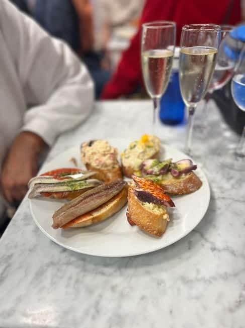 Palma de Mallorca: Private Guided Walking Tour with Tapas - An In-Depth Look at the Palma de Mallorca Tour