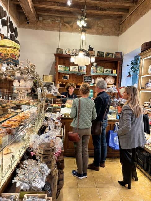 Palma de Mallorca: Private Guided Walking Tour with Tapas - FAQs