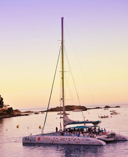 Palma de Mallorca: Sunset Sailing Catamaran Trip with Drink - An In-Depth Look at the Sunset Catamaran Experience