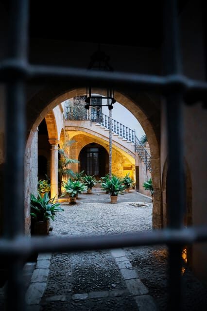 Palma: "History & Beauty" Eco-Friendly E-Scooter Tour - Key Points