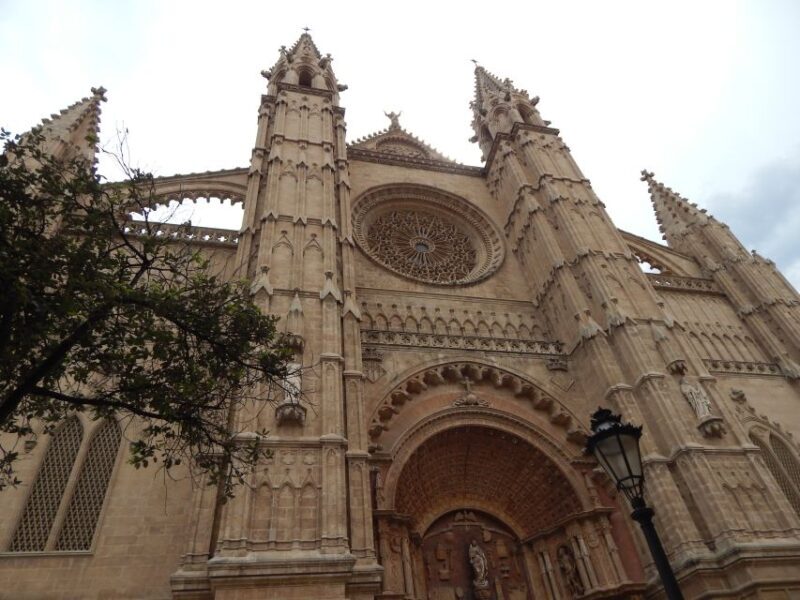Palma: Old Town Tour & Cathedral Skip-the-Line Ticket - What to Expect & Practical Details
