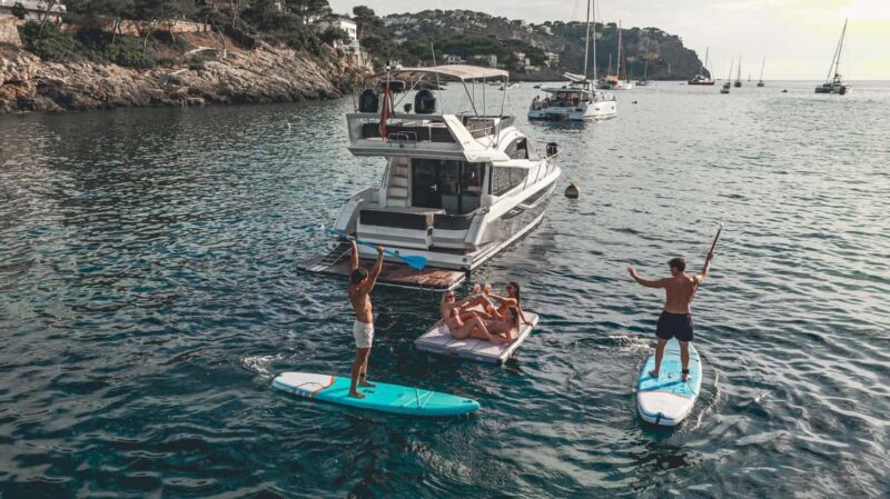 Palma: Private Flybridge Motorboat Tour - All Included - A Detailed Look at the Experience