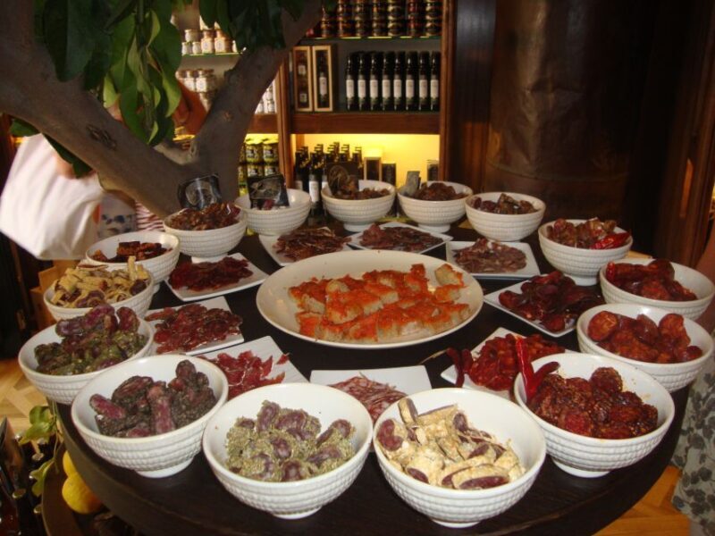 Palma Tour with Wine and Tapas Tasting - Who Will Love This Tour?