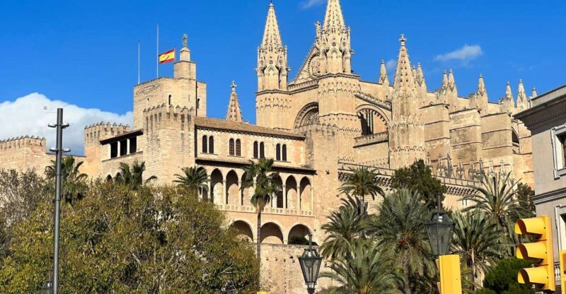 Palmas sightseeing highlights in a private and exclusive way - A Closer Look at the Palma Private Tour Experience