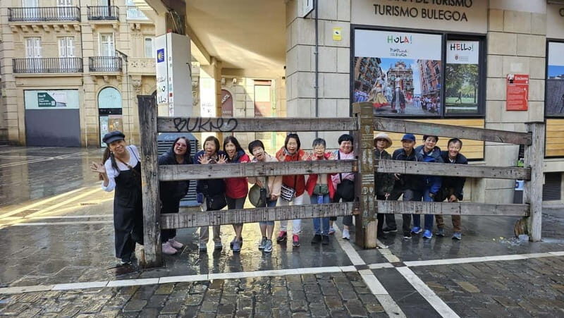 Pamplona: Walking Tour and Photo Session with Bulls - An In-Depth Look at the Tour Experience