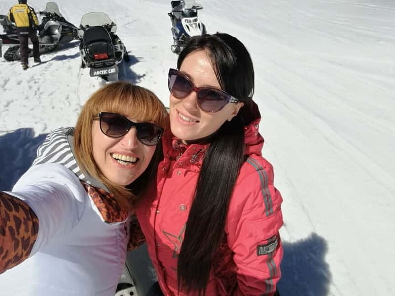 Pamporovo Perelik Peak: Superb Snowmobile Safari - Key Points