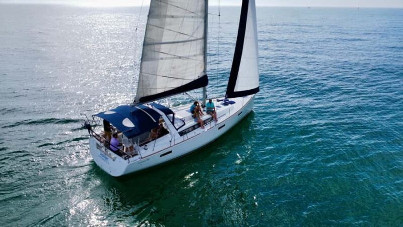 Panama City Beach: Private Dolphin Watching Sailboat Tour - Key Points